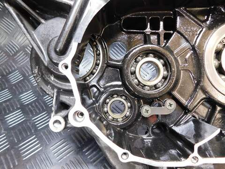 Правая часть картера Yamaha Drag Star XVS1100 Classic VP13J 050753