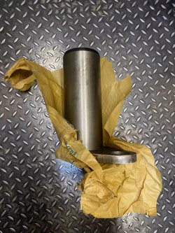 Палец 61LB-16120