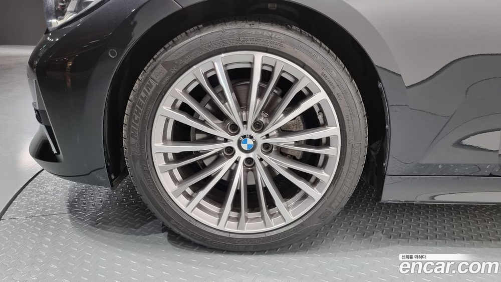 BMW 3 Series (G20) 320d Luxury (06.2020)