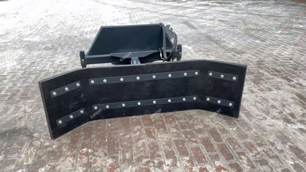 Отвал скребок для навоза на телескопический погрузчик