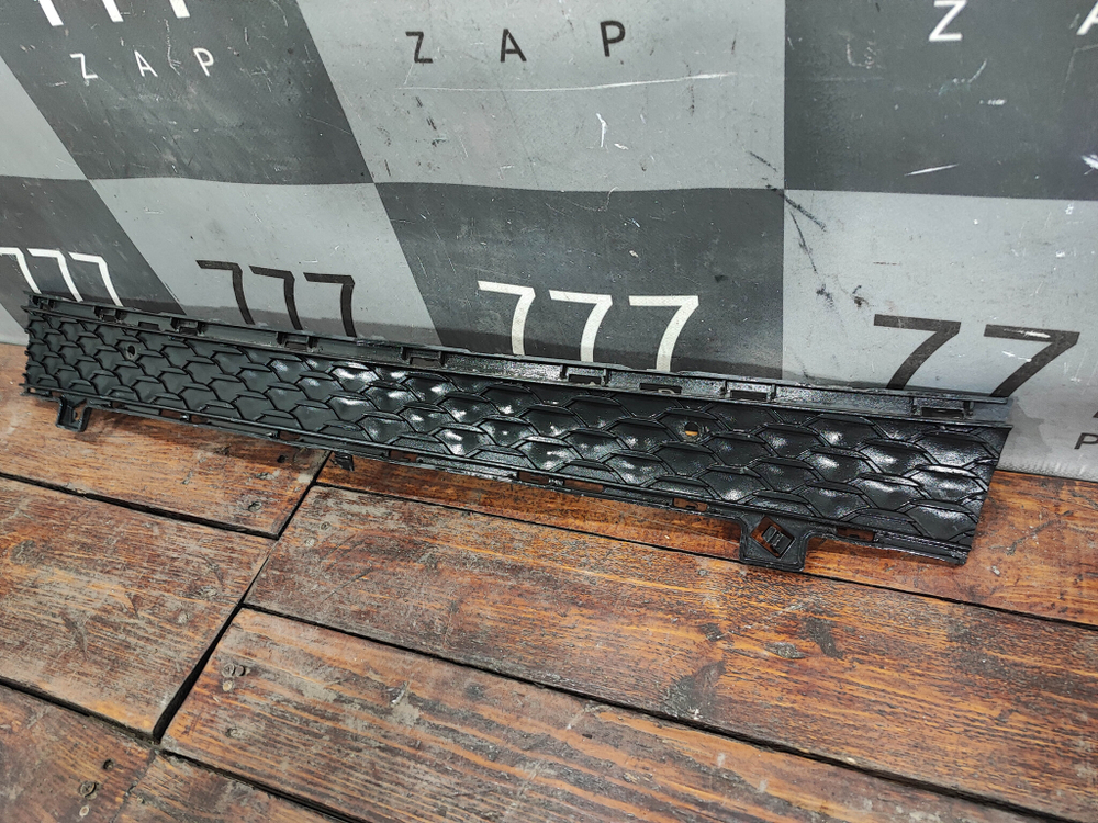 Решетка переднего бампера AMG Mercedes GLE (V167) 18-24 Б/У Оригинал A1678858005