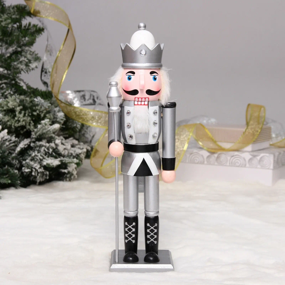 Фигурка новогодняя "Щелкунчик - Сказочный вальс" 10*8,5*35,8 см