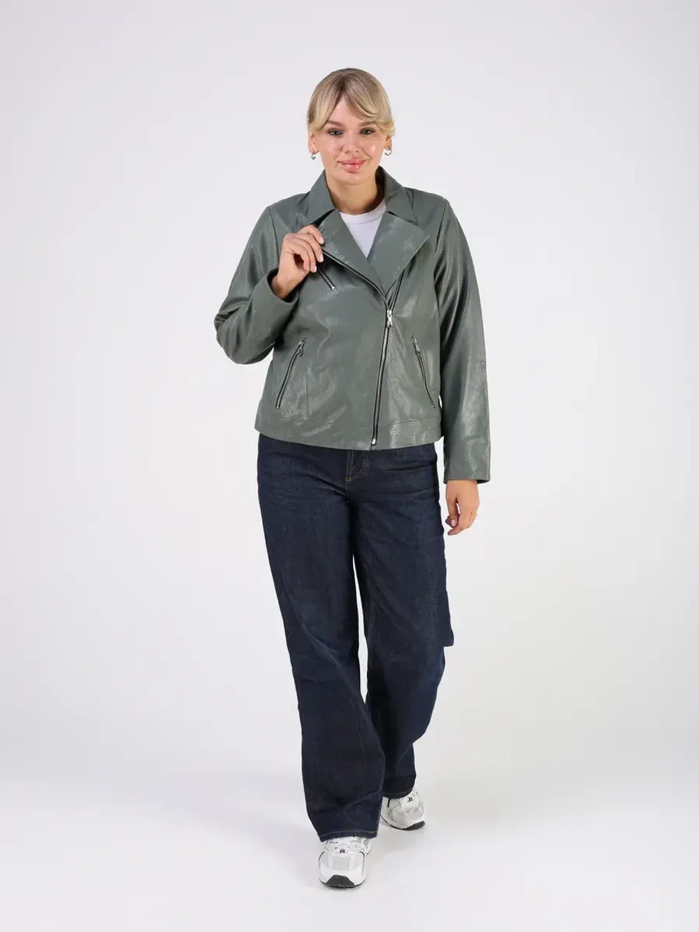 Кожаная куртка демисезонная косуха оверсайз