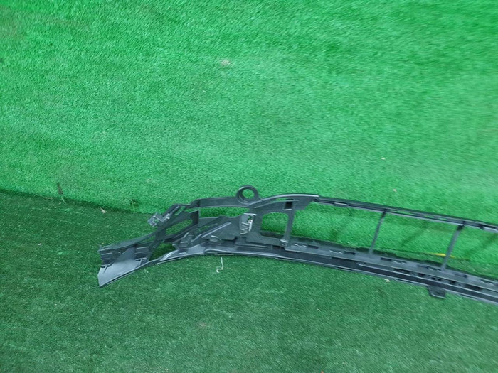 Кронштейн перед. бампера Mercedes E W213 20-23 AMG