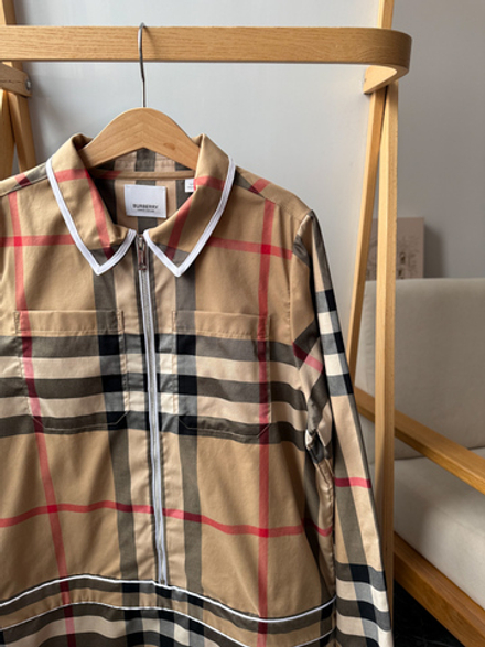 Платье Burberry, 152