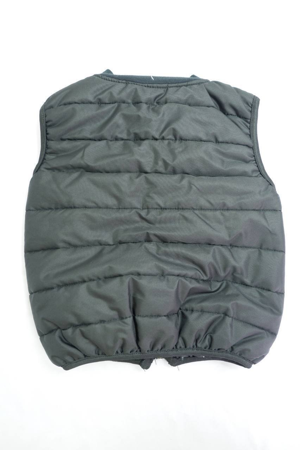 Жилетка утепленная на 2 года