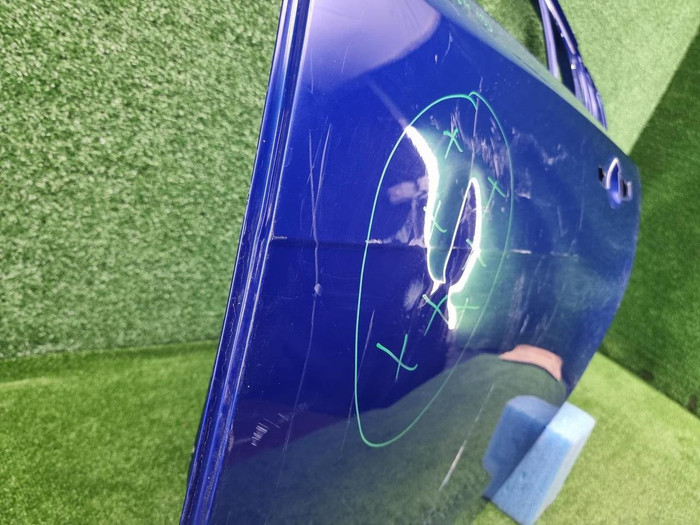 Дверь задняя левая Jaguar XE (2015-н.в.)