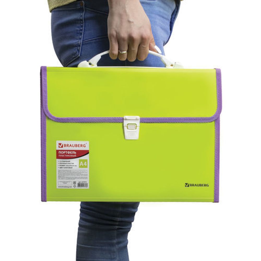 Папка-портфель пластиковая BRAUBERG "JOY", А4 (330х245х35 мм), 13 отделений, с окантовкой, салатовая, 227974