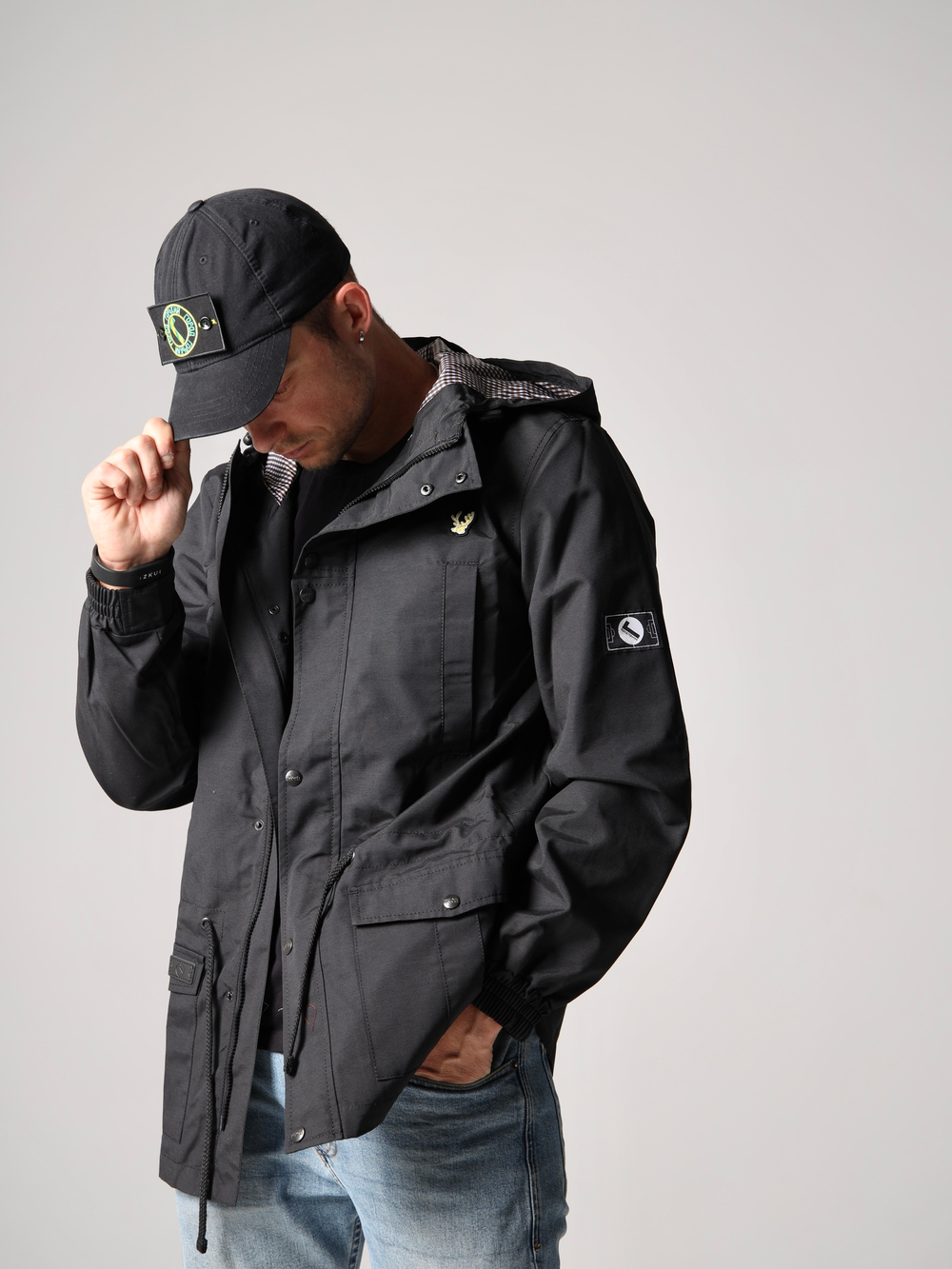 Парка мужская осень осенняя Город Горький черная желтый олень вышивка