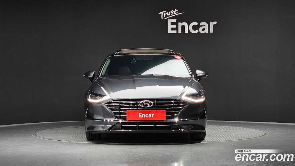 Hyundai Sonata (DN8) 2.0 (12.2020)