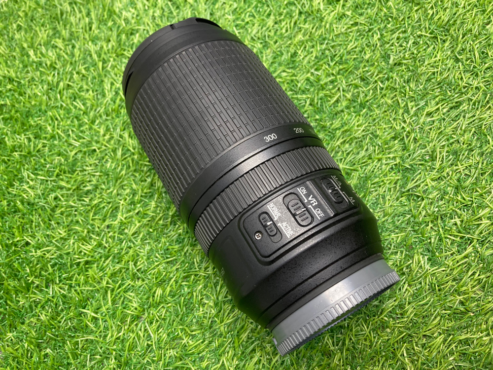 Nikon 70-300mm ED-IF AF-S VR Без автофокуса