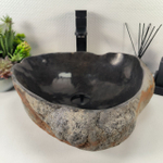 Раковина из речного камня RS-64897 47*43*14 0861