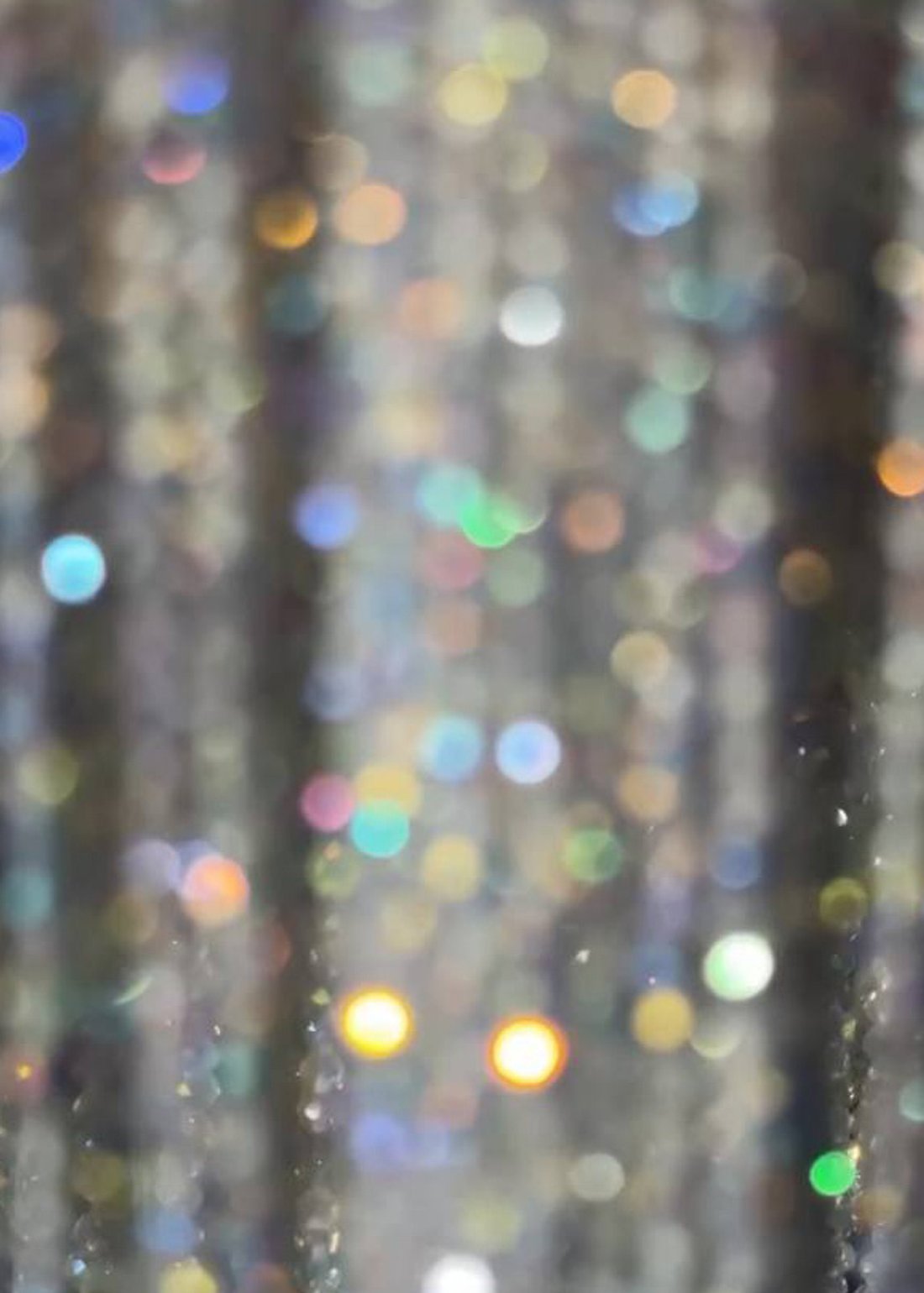 Новинки: шпинель с иризацией