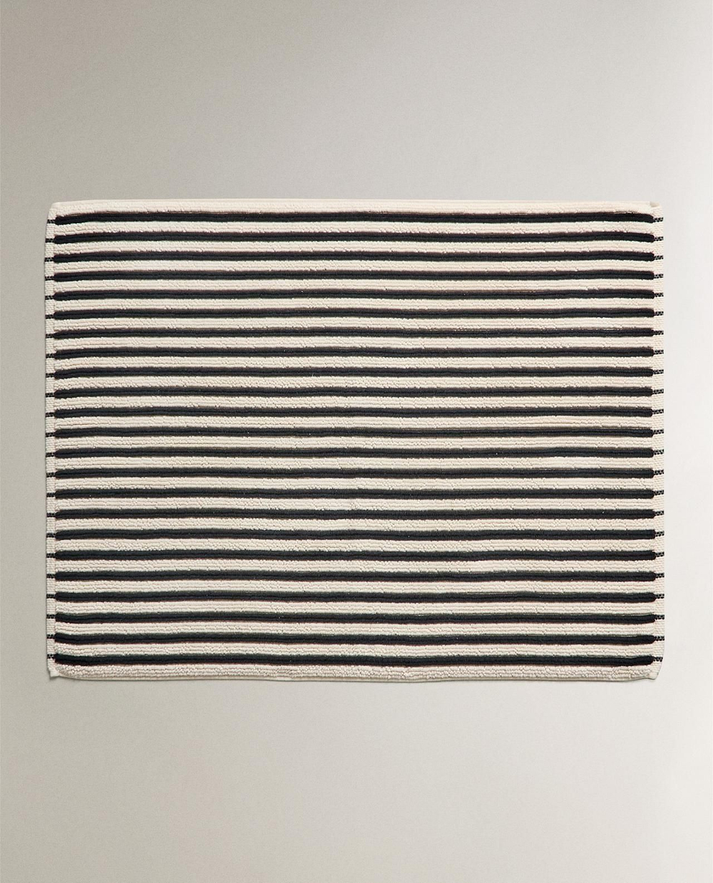Zara Home - Цветной полосатый коврик для ванной комнаты, черный, 80x120 см