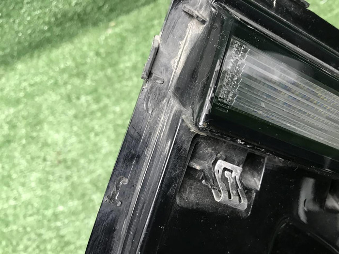 ДХО правый Zeekr 009 (2022-н.в.) LED