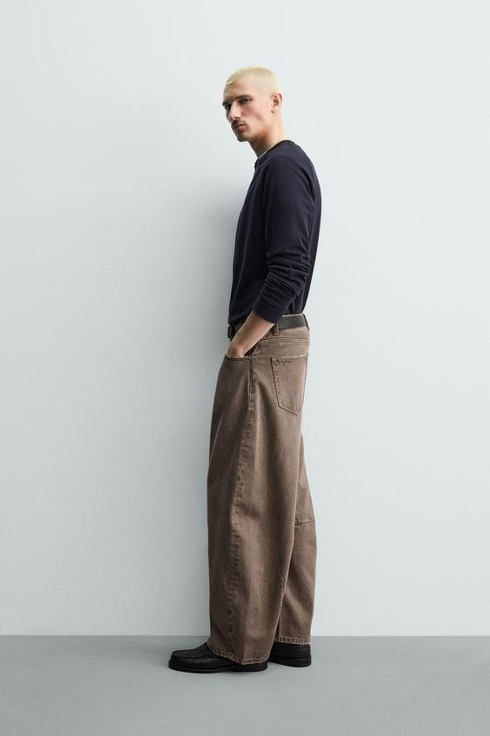 ZARA БРЮКИ BARREL FIT, КОРИЧНЕВЫЙ