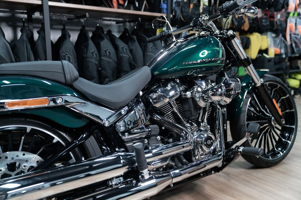 Breakout 117 Alpine Green, 2024 Пробег: 1 км