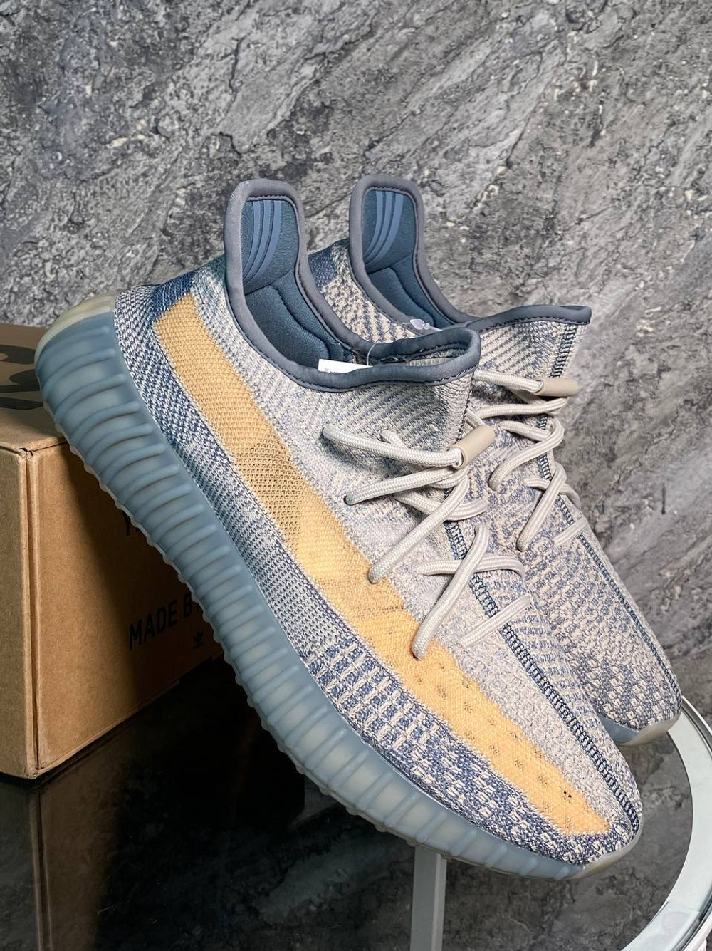 Кроссовки Adidas