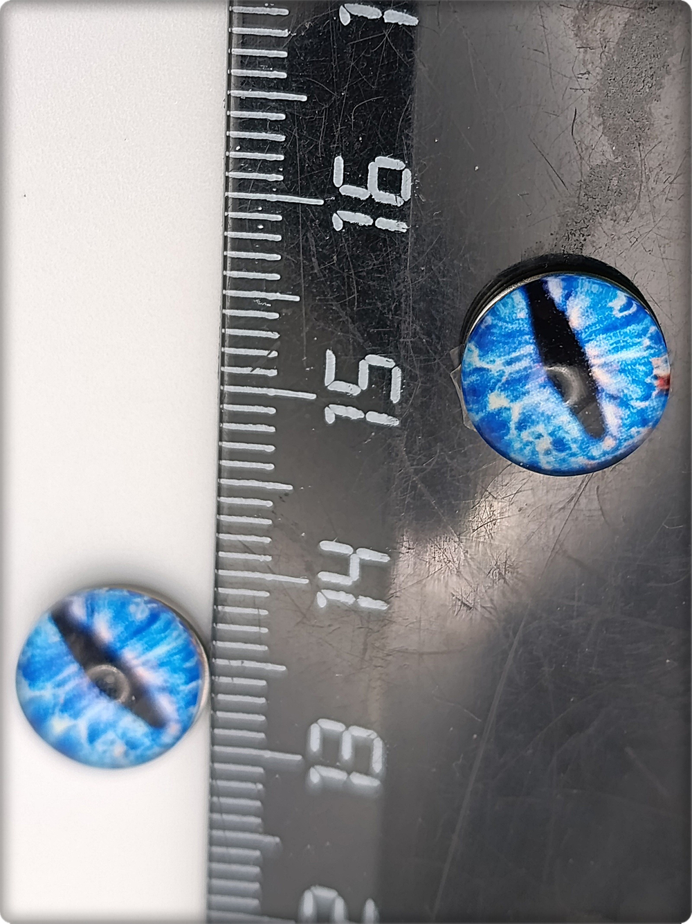 Серьги обманки на магнитах, серия "Глазки" (10мм). Без прокола ушей. Цена за пару. Бижутерия.