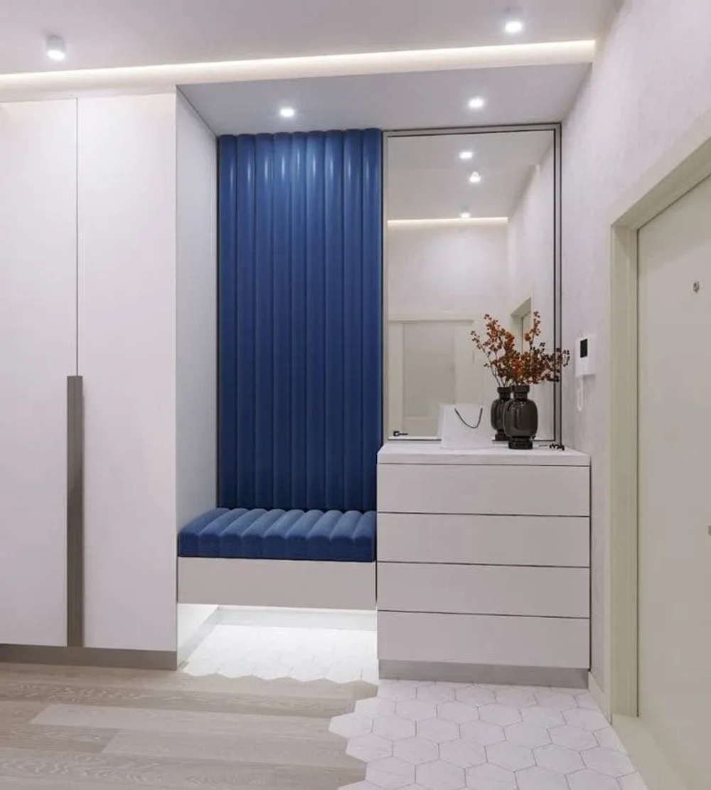 Мягкие панели и сиденье в прихожую