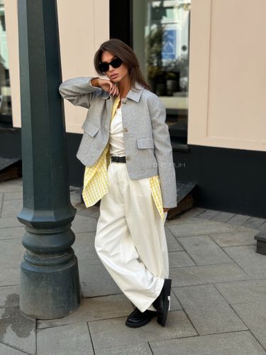 Серый шерстяной жакет на пуговицах