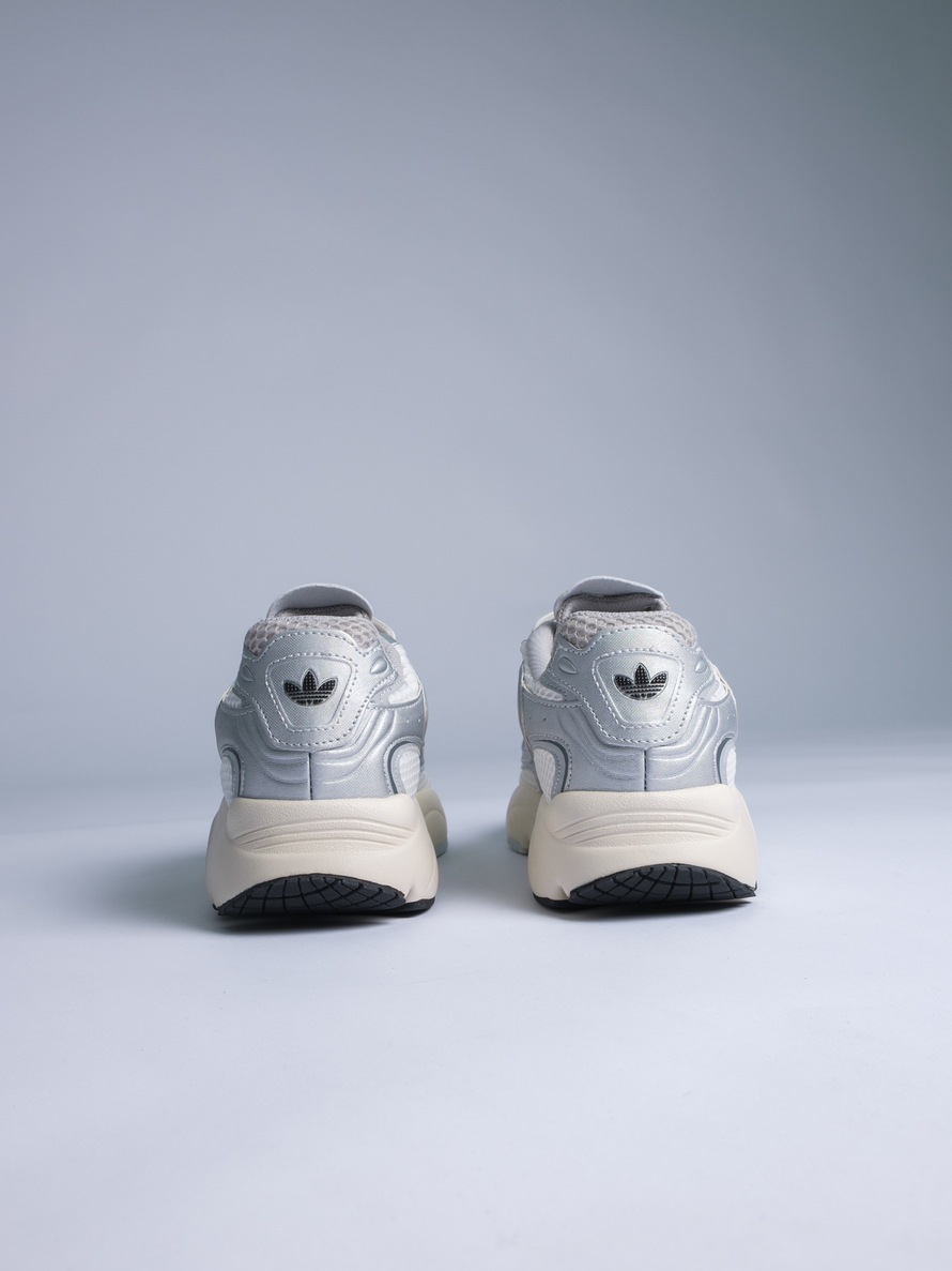 Кроссовки Adidas Ozmillen #IF4015 (сер.)