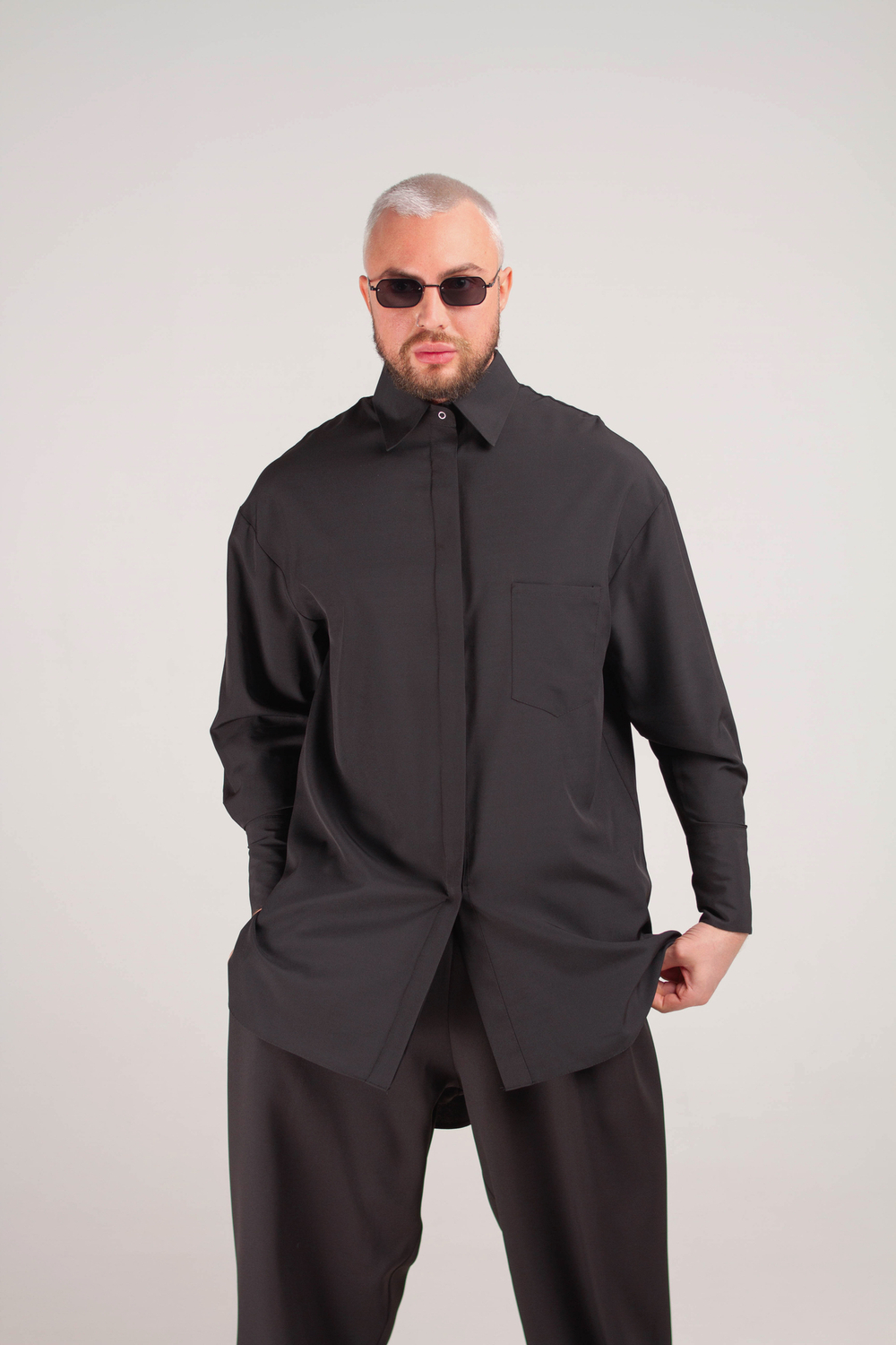 МУЖСКАЯ УДЛИНЕННАЯ РУБАШКА. PROF