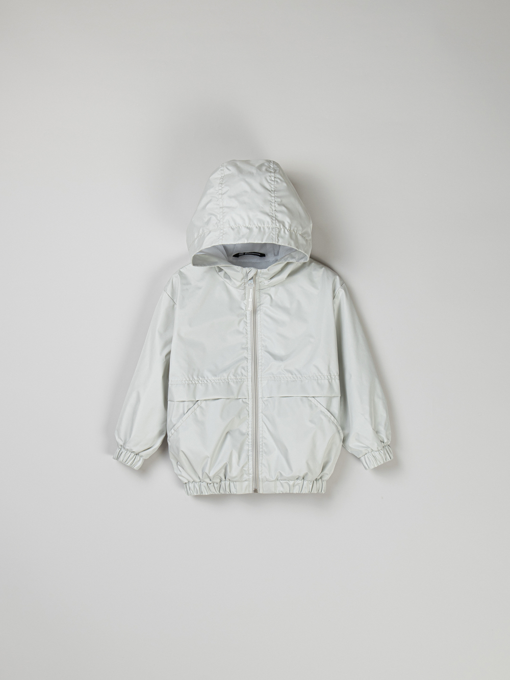 Ветровка на сетчатой подкладке "Жемчужно-серый"