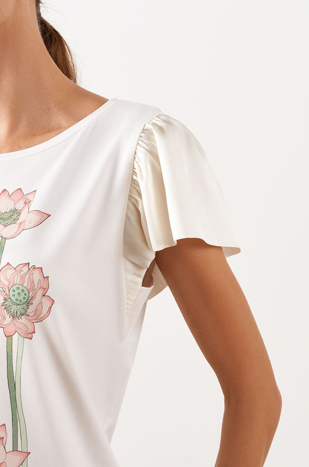 23026 Джемпер женский (молочный)