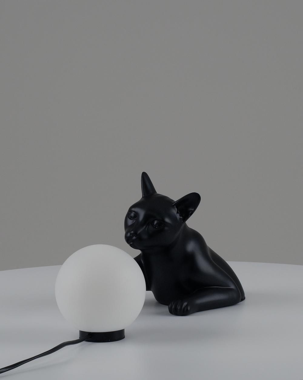 Лампа настольная Moderli V11677-TL Monya