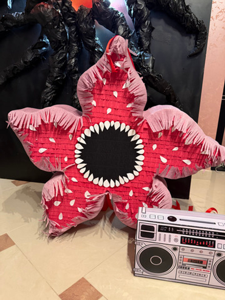 Пиньята "Демогорган"