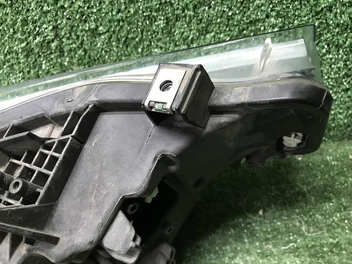 Фара левая BMW 3er F30 (2015-2020) LED