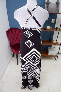 Платье Tutachi стильное 40-42 размер