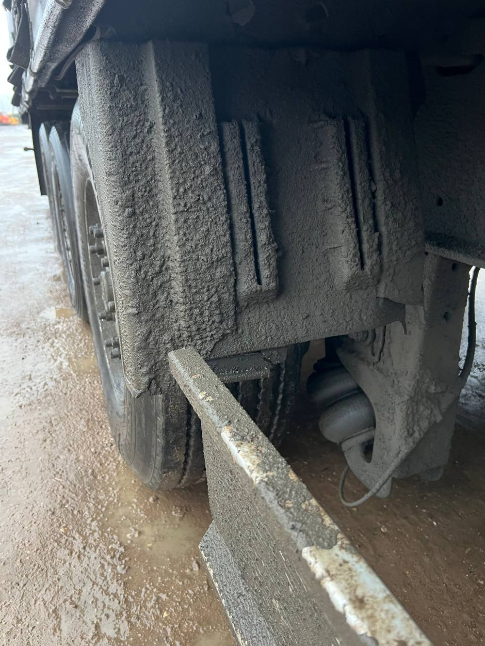Fliegl SDS* Полуприцеп Шторный/Бортовой SDS 350 (Шторный)