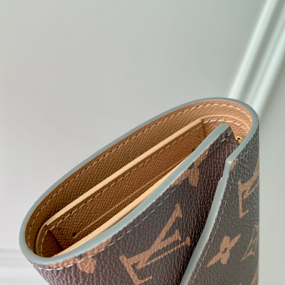 Louis Vuitton Victorine Wallet