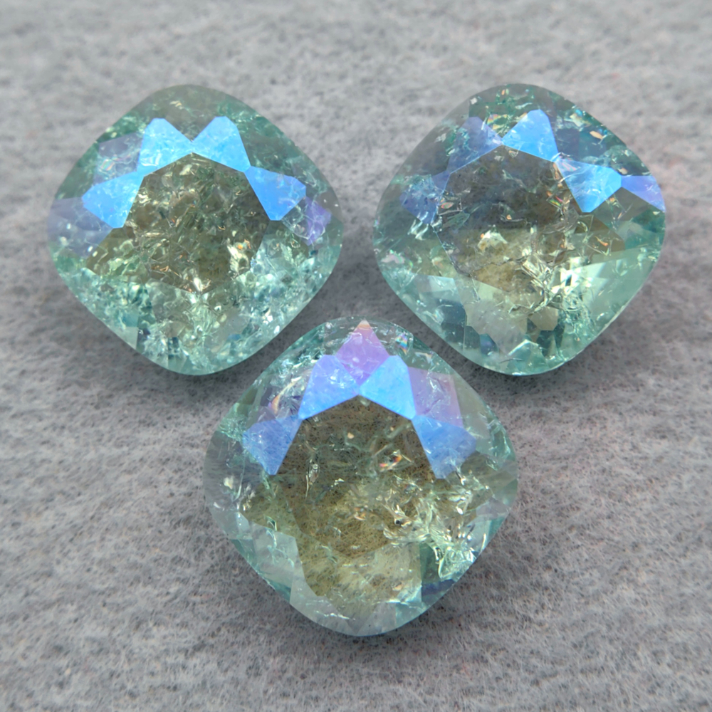 Cushion К9, Mint Ice Shimmer