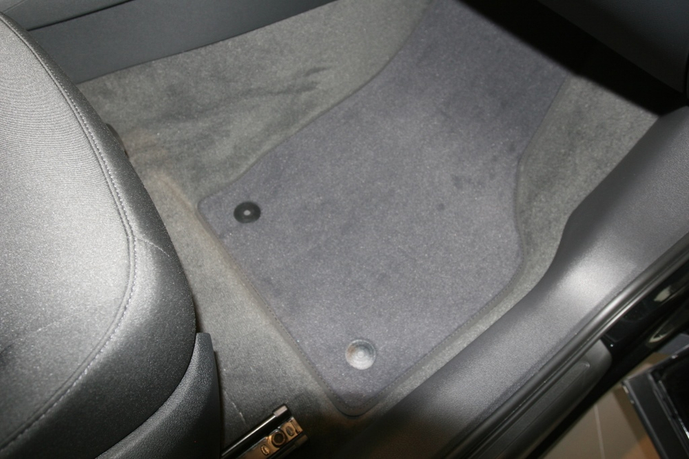 Коврики в салон для AUDI Q3 2014-2018, 2018-, кроссовер, 4 шт. (текстиль) KVR03041922110KH