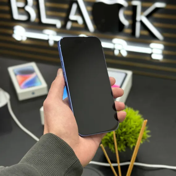 Б/У Телефон Apple iPhone 16 128Gb Ultramarine 92% (FLQRC7QF09)