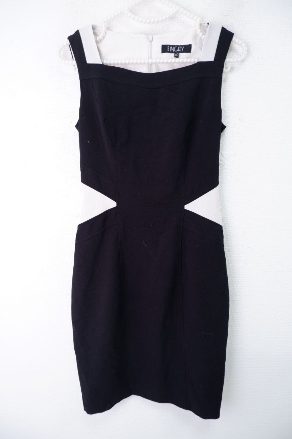 Платье Incity элегантное 40 размер