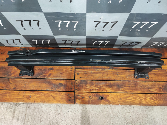 Усилитель заднего бампера Skoda Karoq 17-нв Б/У Оригинал 57R807305