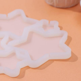 Форма для фигурных леденцов «Звёзды», 6 ячеек, 15,5х13,5х0,7 см, цвет белый