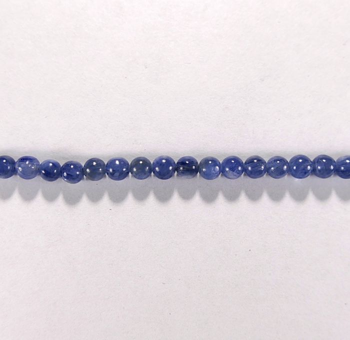 Бусина из кианита, класс A, шар гладкий 4мм