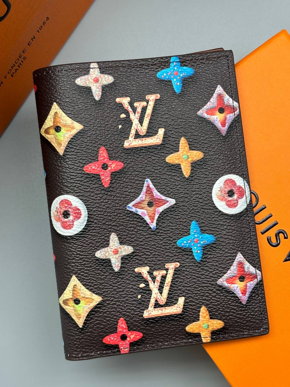 Обложка для паспорта Louis Vuitton