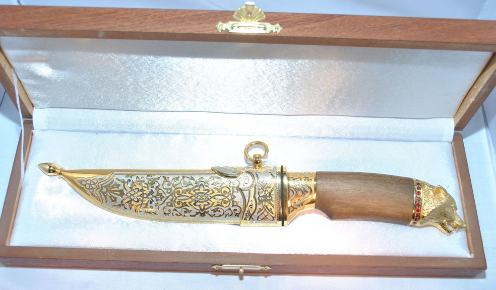 Нож украшенный  "Подарок охотнику" Златоуст