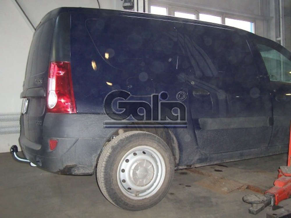 Фаркоп оцинкованный Galia D037A для Lada Largus 2012-, Dacia Logan универсал 2007-2013(паспорт и сертификат в комплекте)(без электрики)