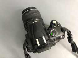 Nikon D5000 + 18-55mm (5.500 кадров)
