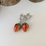 LEFIREL' Серьги серебряные женские "Физалис" с цветами из муранского стекла / ювелирные украшения из родированного серебра 925