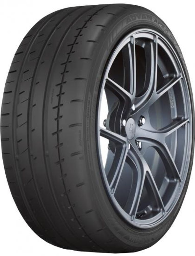 Yokohama Advan Apex V601 255/35 R19 96Y