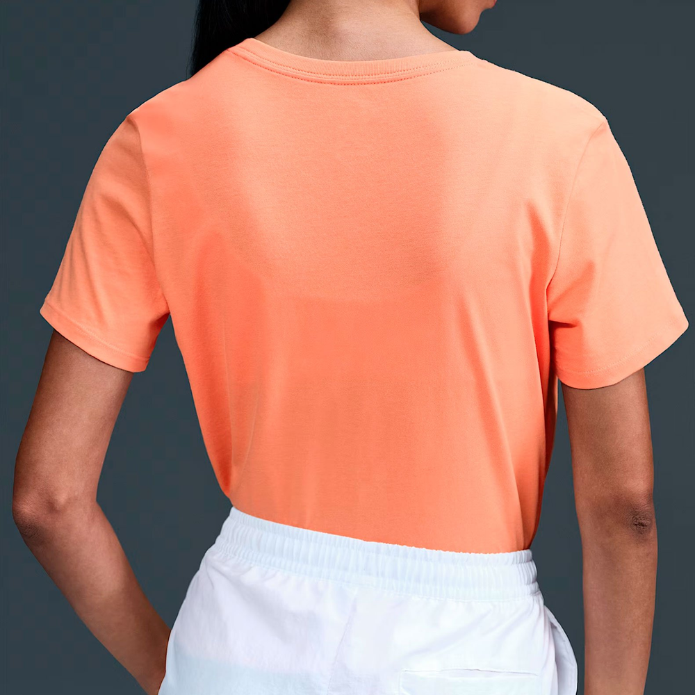 DX7902-844 Футболка х/б Nike Sportswear Club SS Tee W