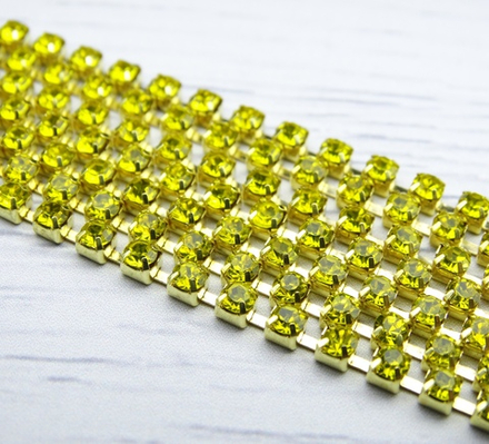 ЦС008ЗЦ3 Стразовые цепочки (золото), цвет: желтый, размер: 3 мм, 70 см/упак.